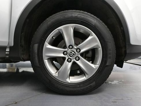 Used 2015 Toyota RAV4 XLE image 15