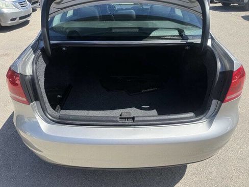 Used 2014 Volkswagen Passat 1.8T S FWD image 18