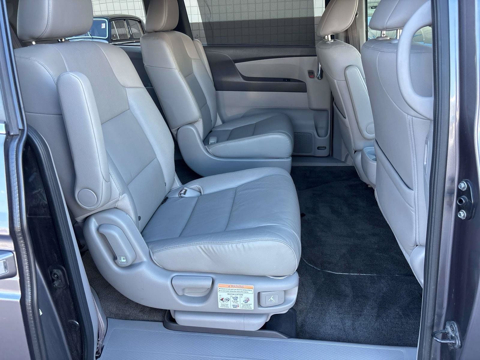 Used 2015 Honda Odyssey EX-L image 18