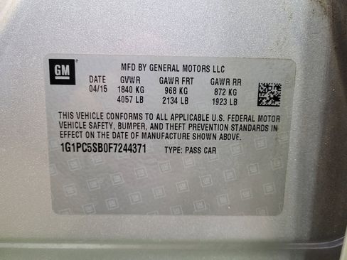 Used 2015 Chevrolet Cruze LT FWD image 33