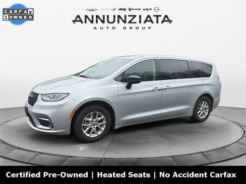 Used 2024 Chrysler Pacifica Touring-L image 1