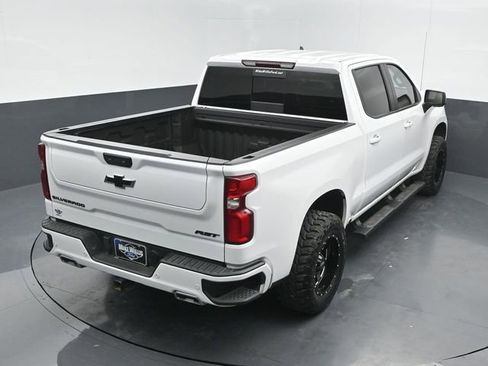Used 2024 Chevrolet Silverado 1500 RST w/ Convenience Package II image 15