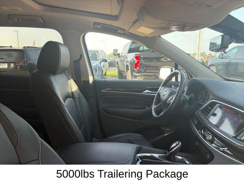 Used 2021 Buick Enclave Avenir w/ Avenir Technology Package AWD/4WD image 15
