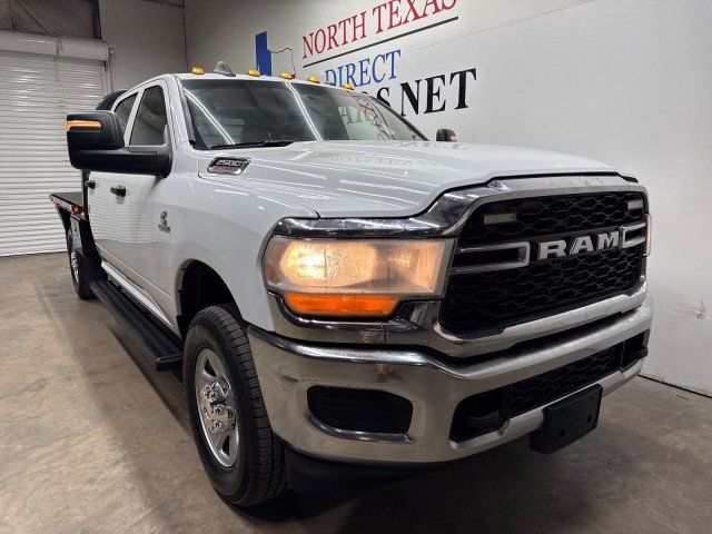 Used 2024 RAM 2500 Tradesman w/ Chrome Appearance Group AWD/4WD image 7