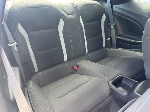 Used 2020 Chevrolet Camaro LT RWD image 13