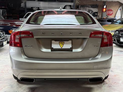 Used 2016 Volvo S60 T5 Premier FWD image 5