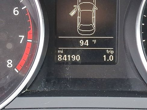 Used 2017 Volkswagen Jetta SE FWD image 19
