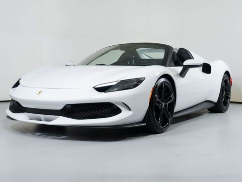 Used 2025 Ferrari 296 GTS image 25