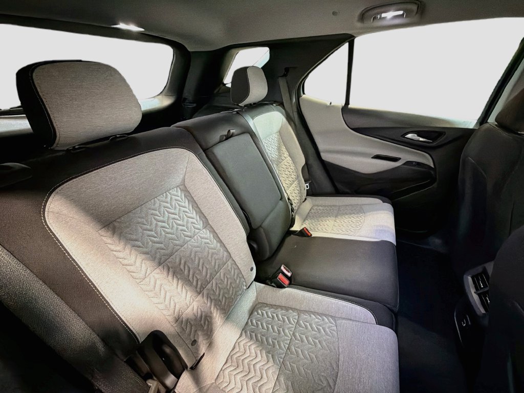 Used 2023 Chevrolet Equinox LT w/ LPO, Floor Liner Package AWD/4WD image 25