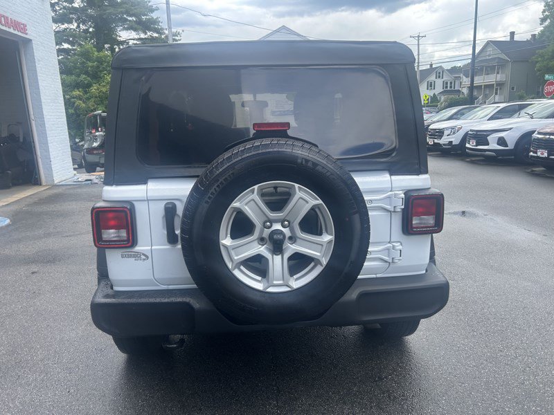 Used 2022 Jeep Wrangler Sport AWD/4WD image 6