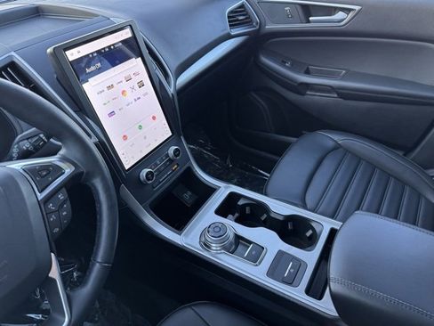 Certified 2024 Ford Edge SEL w/ Convenience Package image 15