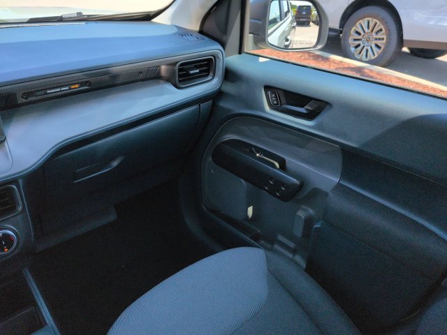 Used 2024 Ford Maverick XL FWD image 17