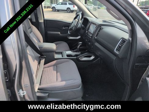 Used 2022 Nissan Frontier SV AWD/4WD image 19