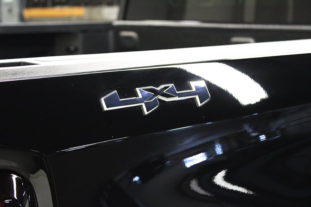 Used 2023 GMC Sierra 1500 SLE AWD/4WD image 40