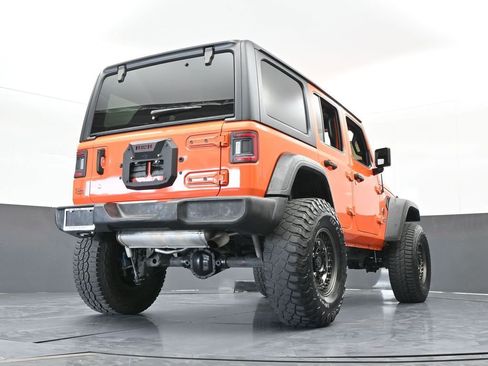 Used 2018 Jeep Wrangler Unlimited Sport S image 58