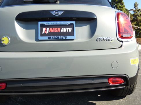 Used 2022 MINI Cooper SE image 9