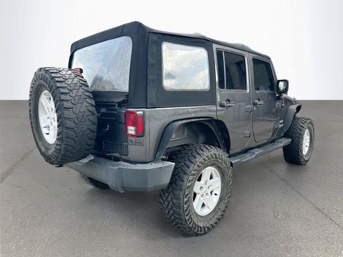 Used 2017 Jeep Wrangler Unlimited Sport w/ Quick Order Package 24S AWD/4WD image 4