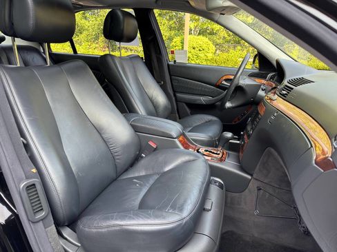 Used 2004 Mercedes-Benz S 500 4MATIC image 14