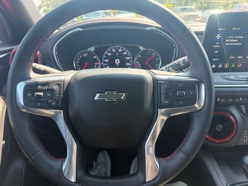 Certified 2024 Chevrolet Blazer RS w/ Driver Confidence II Package AWD/4WD image 9
