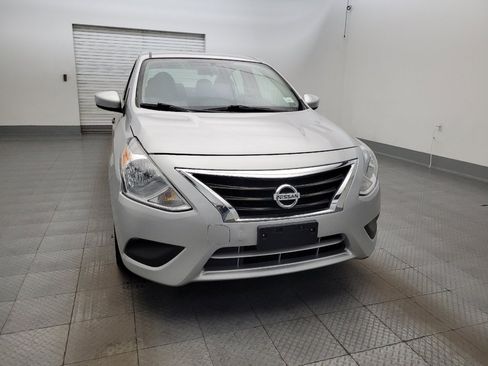 Used 2016 Nissan Versa S FWD image 14