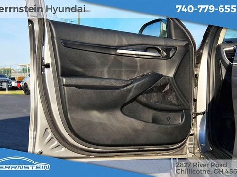 Used 2023 Kia Seltos LX image 15