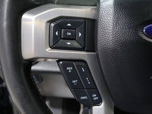 Used 2019 Ford F150 Platinum w/ Equipment Group 701A Luxury AWD/4WD image 39