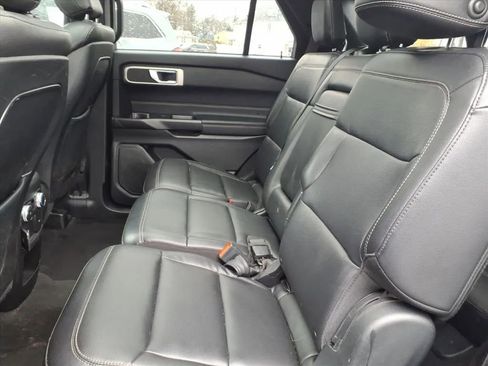 Used 2020 Ford Explorer XLT w/ Equipment Group 202A image 24