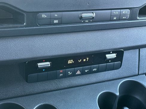 Used 2024 Mercedes-Benz Sprinter 144 Cargo image 18