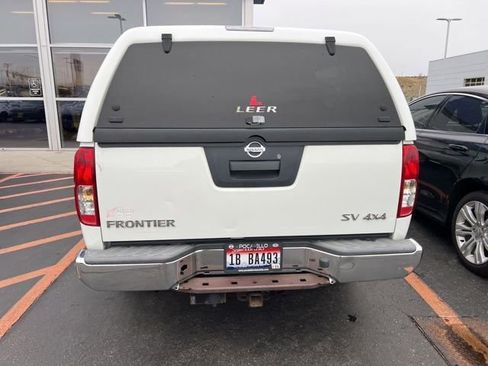 Used 2016 Nissan Frontier SV image 22