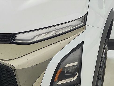 New 2026 Chevrolet Equinox ACTIV w/ Convenience Package III image 49