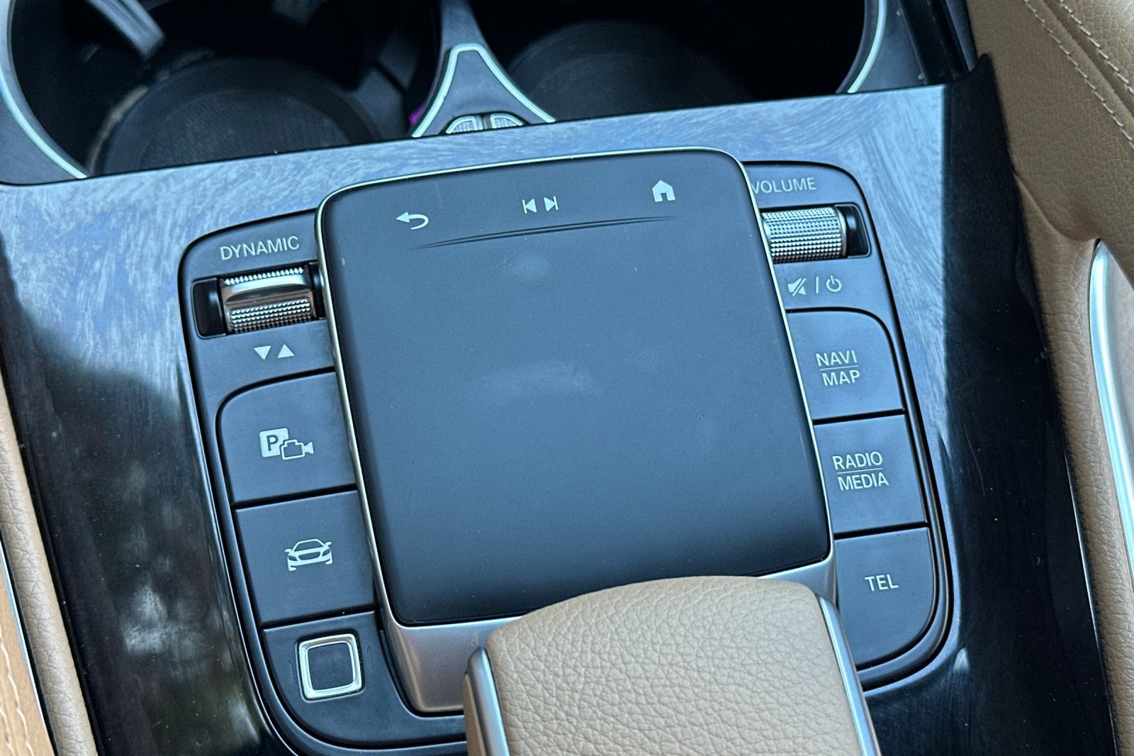 Used 2025 Mercedes-Benz GLE 450e 4MATIC image 30