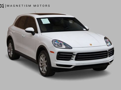 Used 2020 Porsche Cayenne image 4