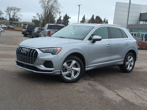 Used 2020 Audi Q3 2.0T Premium image 1