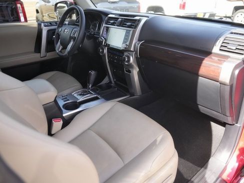 Used 2020 Toyota 4Runner Limited image 18