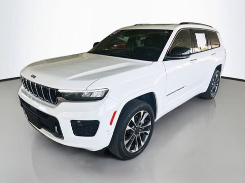 Used 2021 Jeep Grand Cherokee L Overland w/ Luxury Tech Group IV image 4