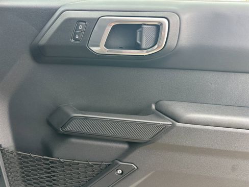 New 2025 Ford Bronco Badlands w/ Sasquatch Package image 19