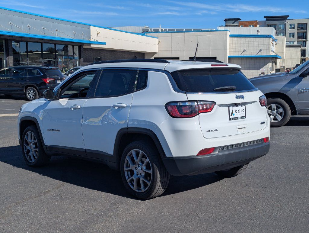 Used 2022 Jeep Compass Latitude AWD/4WD image 7