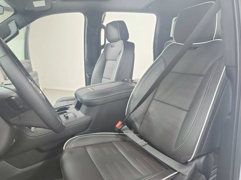 New 2026 GMC Sierra 2500 AT4X AWD/4WD image 19