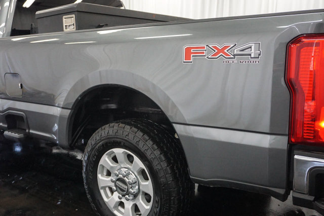 Used 2024 Ford F250 XLT AWD/4WD image 14