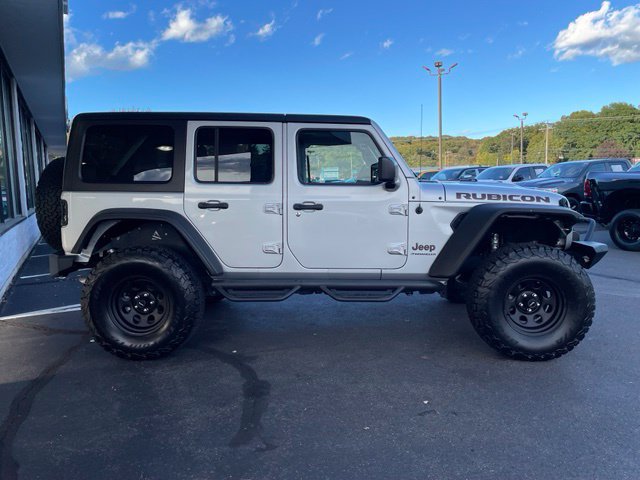 Used 2023 Jeep Wrangler Unlimited Rubicon AWD/4WD image 4