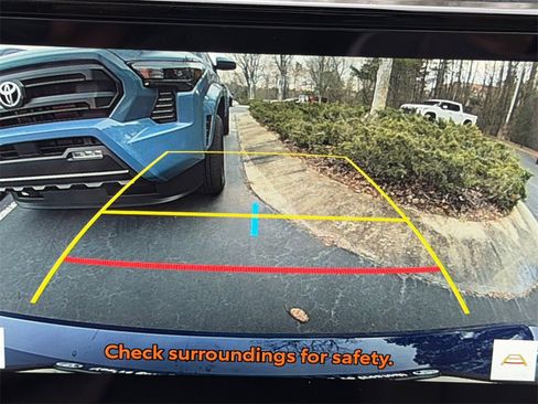 Used 2026 Toyota Camry SE w/ Multimedia Upgrade Package image 29