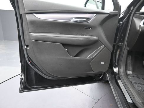 Used 2023 Cadillac XT6 Luxury FWD image 11