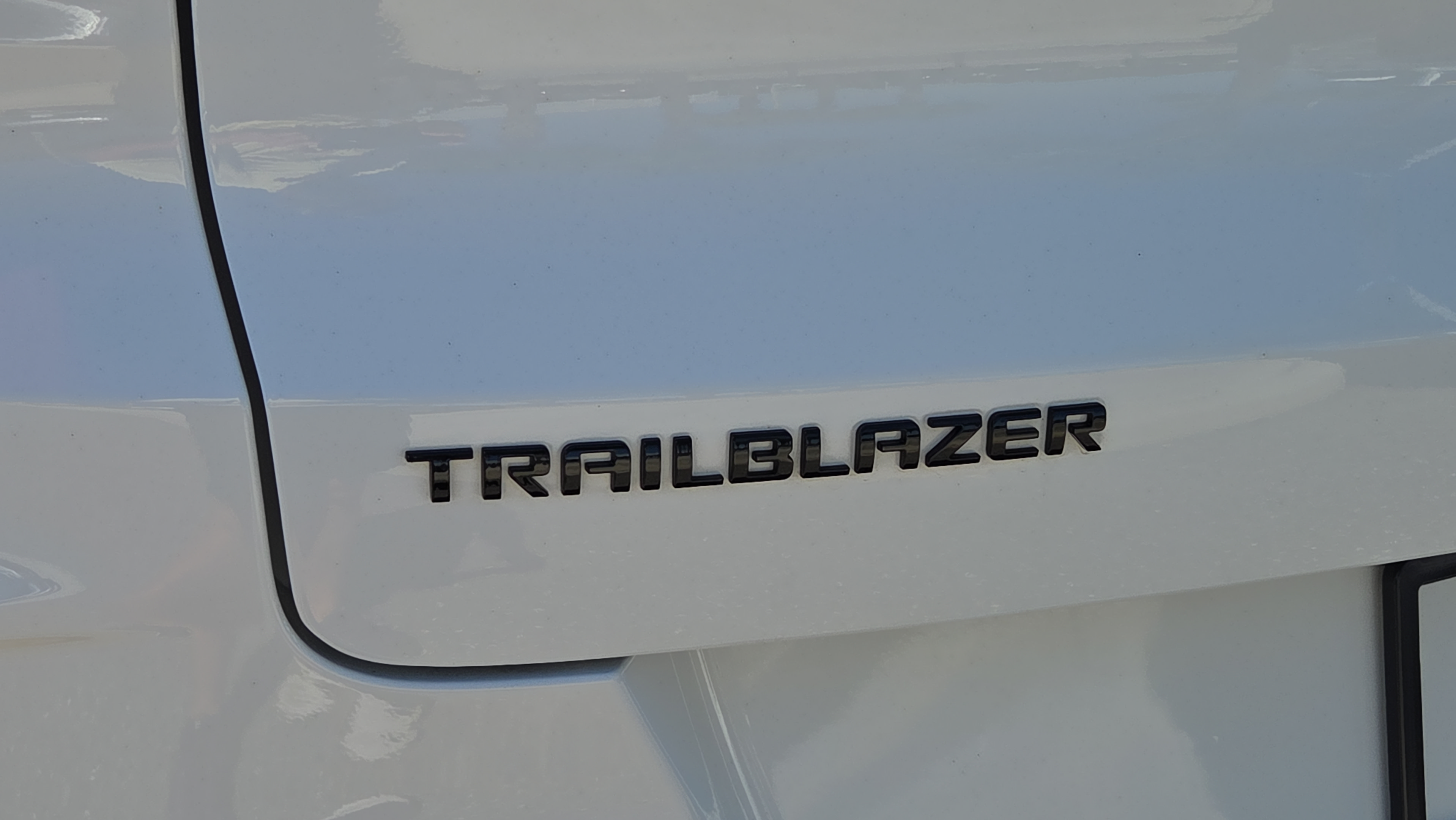 Used 2023 Chevrolet TrailBlazer RS w/ Convenience Package FWD image 31