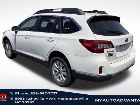 Used 2017 Subaru Outback 2.5i Premium AWD/4WD image 4