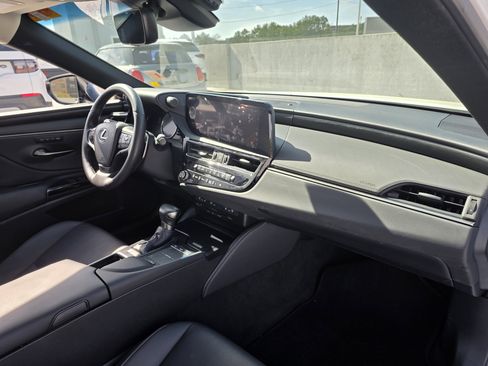 Used 2022 Lexus ES 350 w/ Premium Package image 25