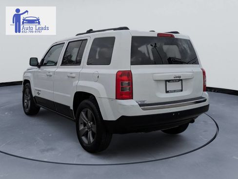 Used 2014 Jeep Patriot Latitude w/ Freedom Edition Package image 6