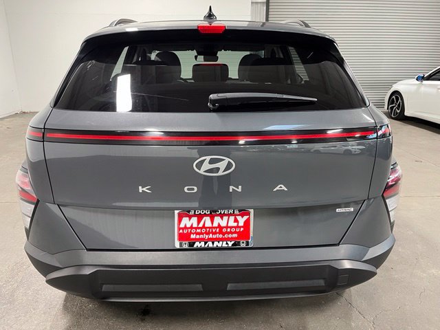 Used 2025 Hyundai Kona SEL AWD/4WD image 4