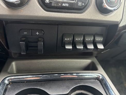 Used 2016 Ford F350 Platinum image 27