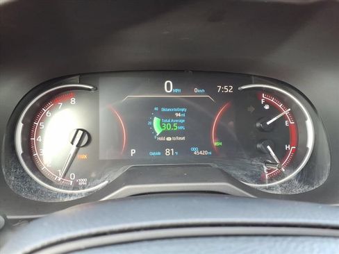 Used 2024 Toyota RAV4 XLE FWD image 26