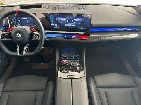 New 2026 BMW M5 w/ Executive Package image 12